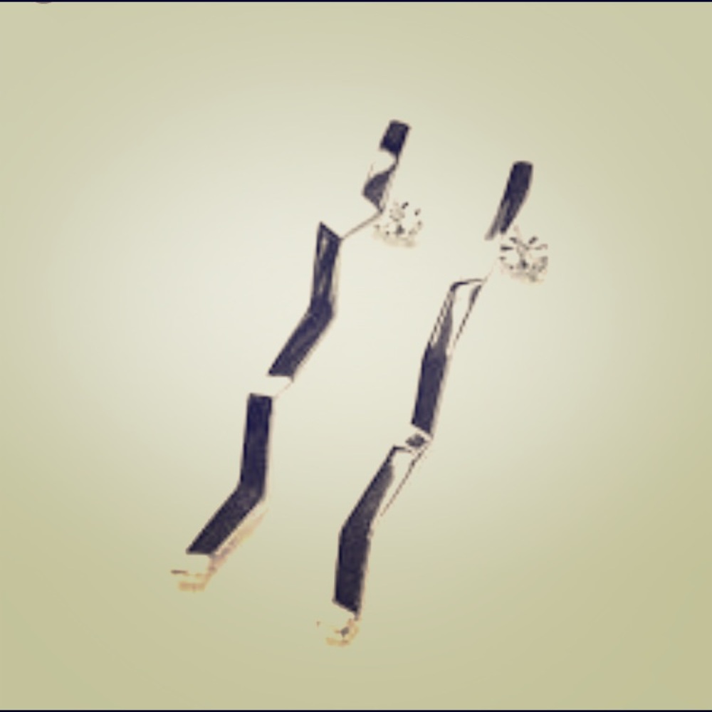 SOLD* Frank Gehry fold drop earrings